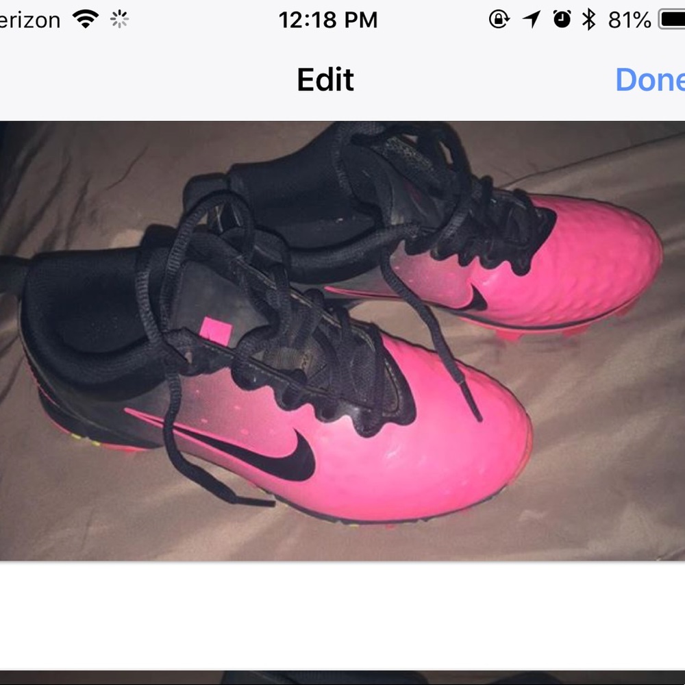 Softball cleats
